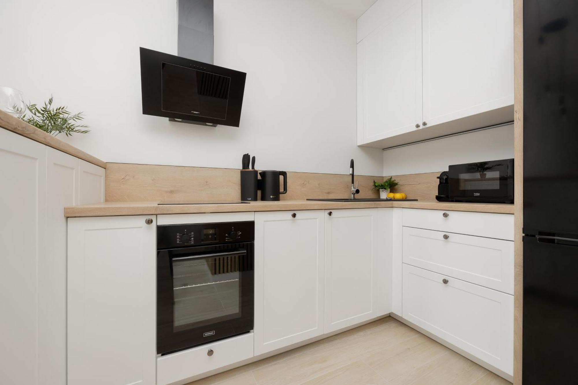 Stylish Apartments With Parking By Noclegi Renters Warsaw Exterior photo